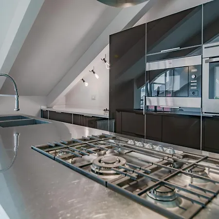 Ac, Terrace, Parking, Terrazza Sui Tetti *