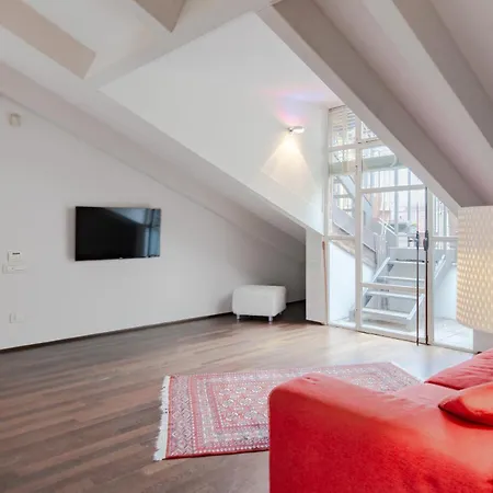 Ac, Terrace, Parking, Terrazza Sui Tetti *