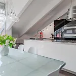 Ac, Terrace, Parking, Terrazza Sui Tetti Torino